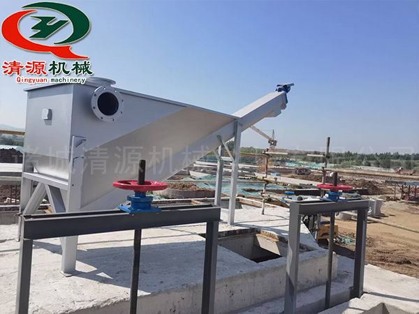 湖北武漢客戶砂水分離器安裝